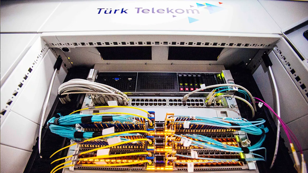 turk-telekom-veri-merkezi-03